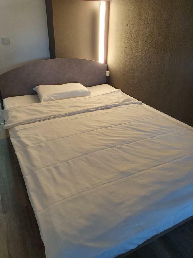 Ibis Budget Erfurt Ost Hotel Buitenkant foto